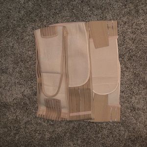 Postpartum belly bands